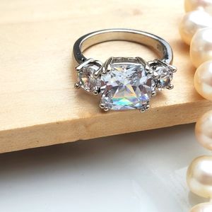 🌟 Stunning 925 Sterling Silver Ring